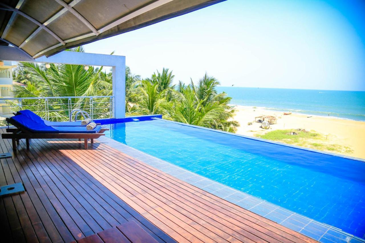 Hotel The Cove Negombo Esterno foto