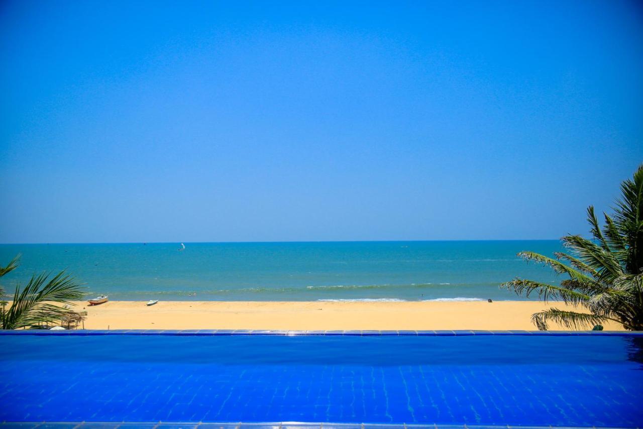 Hotel The Cove Negombo Esterno foto